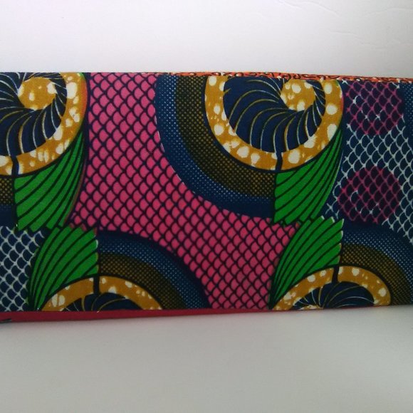 Multicolor Printed Fabric Shoulder/Clutch Hand Bag - Picture 6 of 10